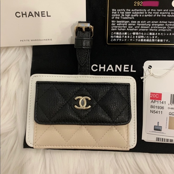 SOLD ❌Chanel luggage tag 🏷 - Picture 2 of 8